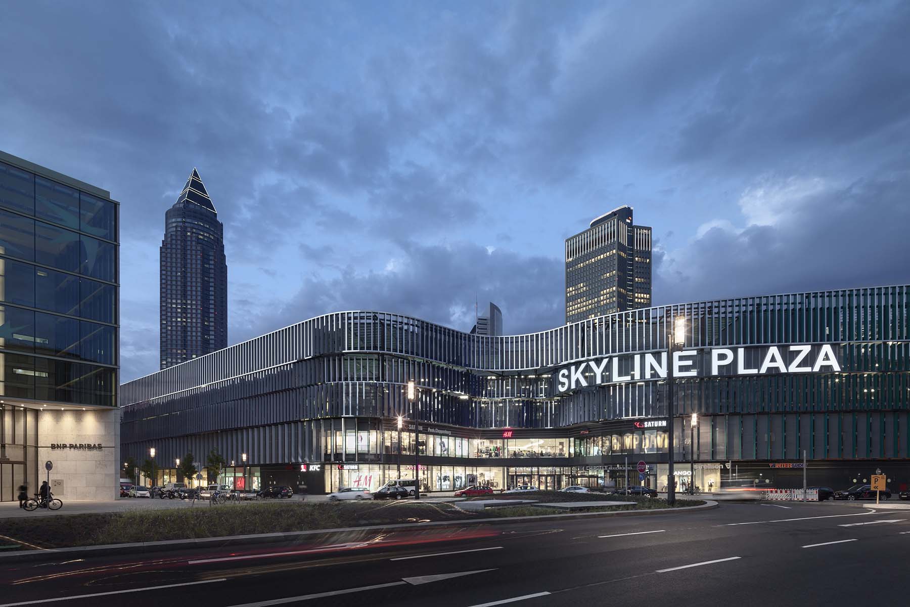 Sky Plaza Frankfurt   ECE Projektmanagment  Architekten      Architekturfotografie Jens Kirchner