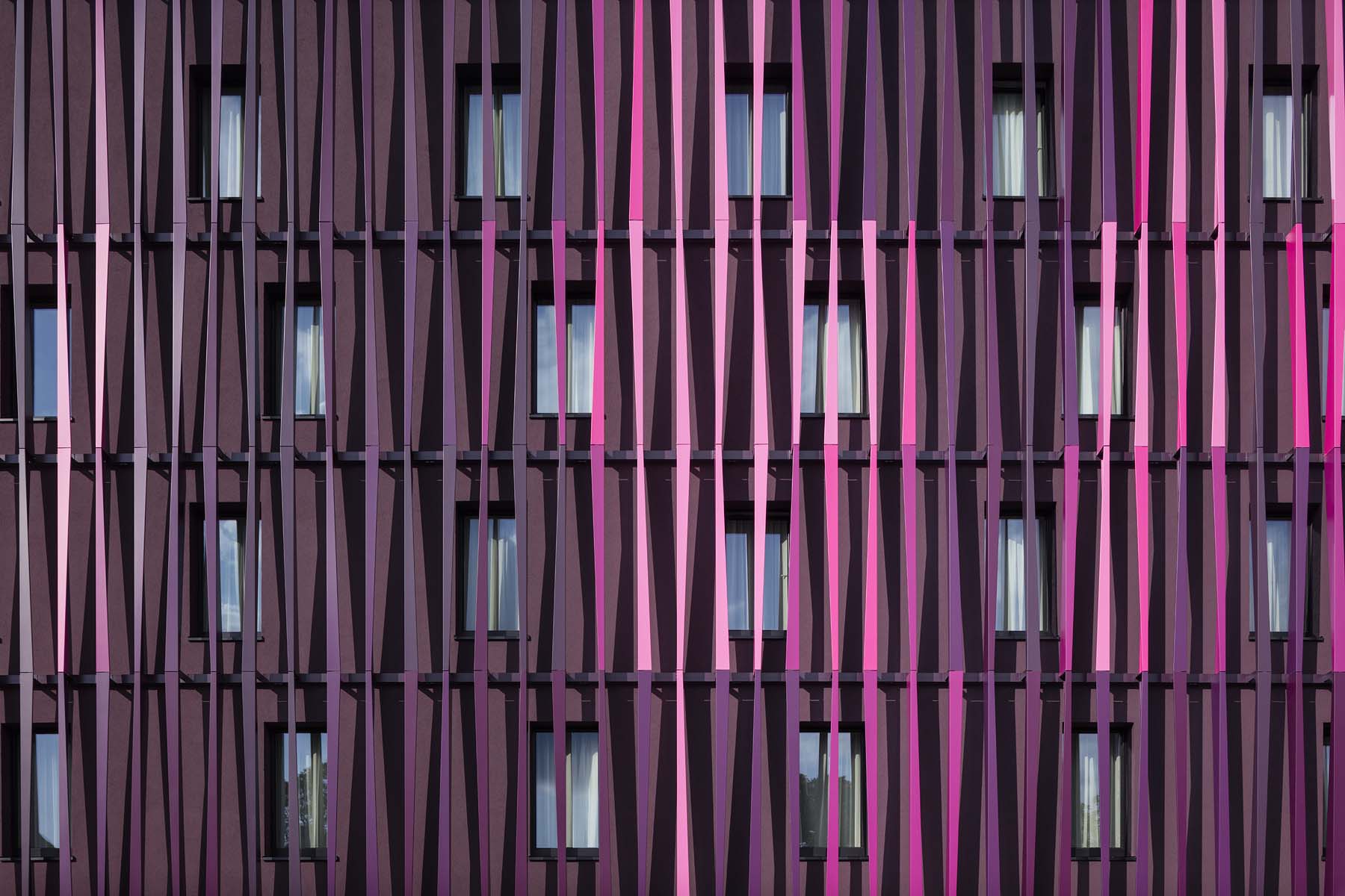 Hotel Tivoli Aachen    Cross Architekten      Architekturfotografie Jens Kirchner