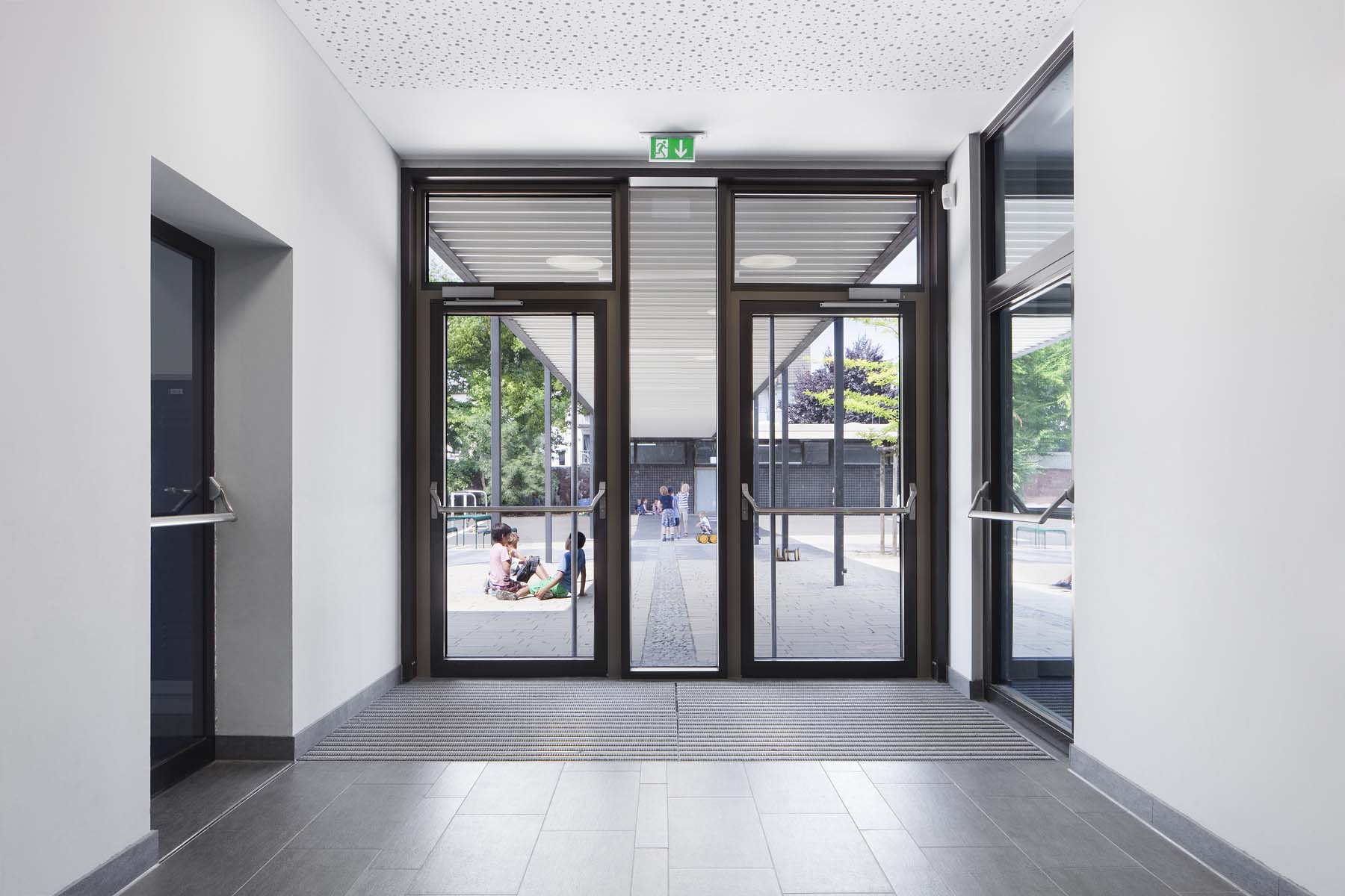 Schule Köln   Pagel Henn Architekten       Architekturfotografie Jens Kirchner