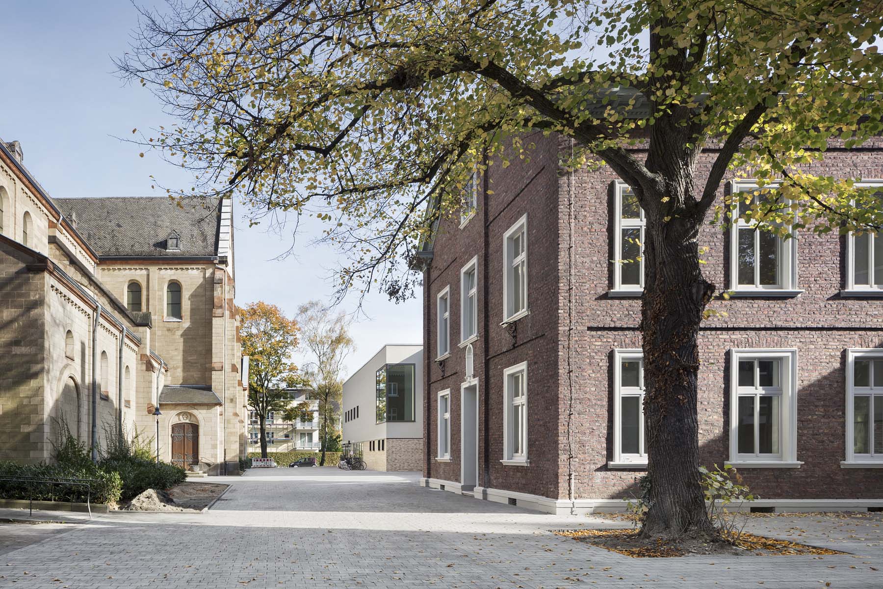Gemeindezentrum Rosenkranz    Bramlage Architekten    Architekturfotografie Jens Kirchner