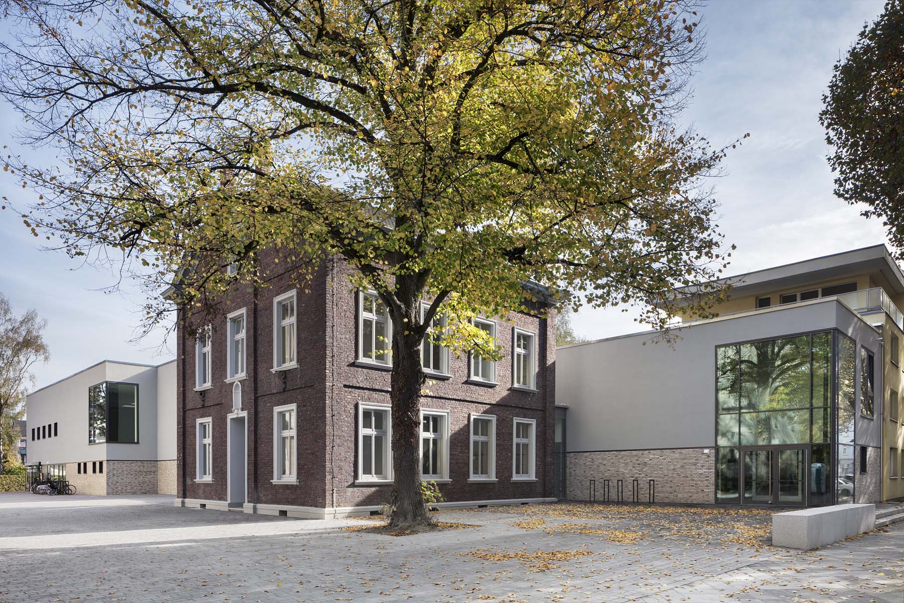 Gemeindezentrum Rosenkranz    Bramlage Architekten    Architekturfotografie Jens Kirchner