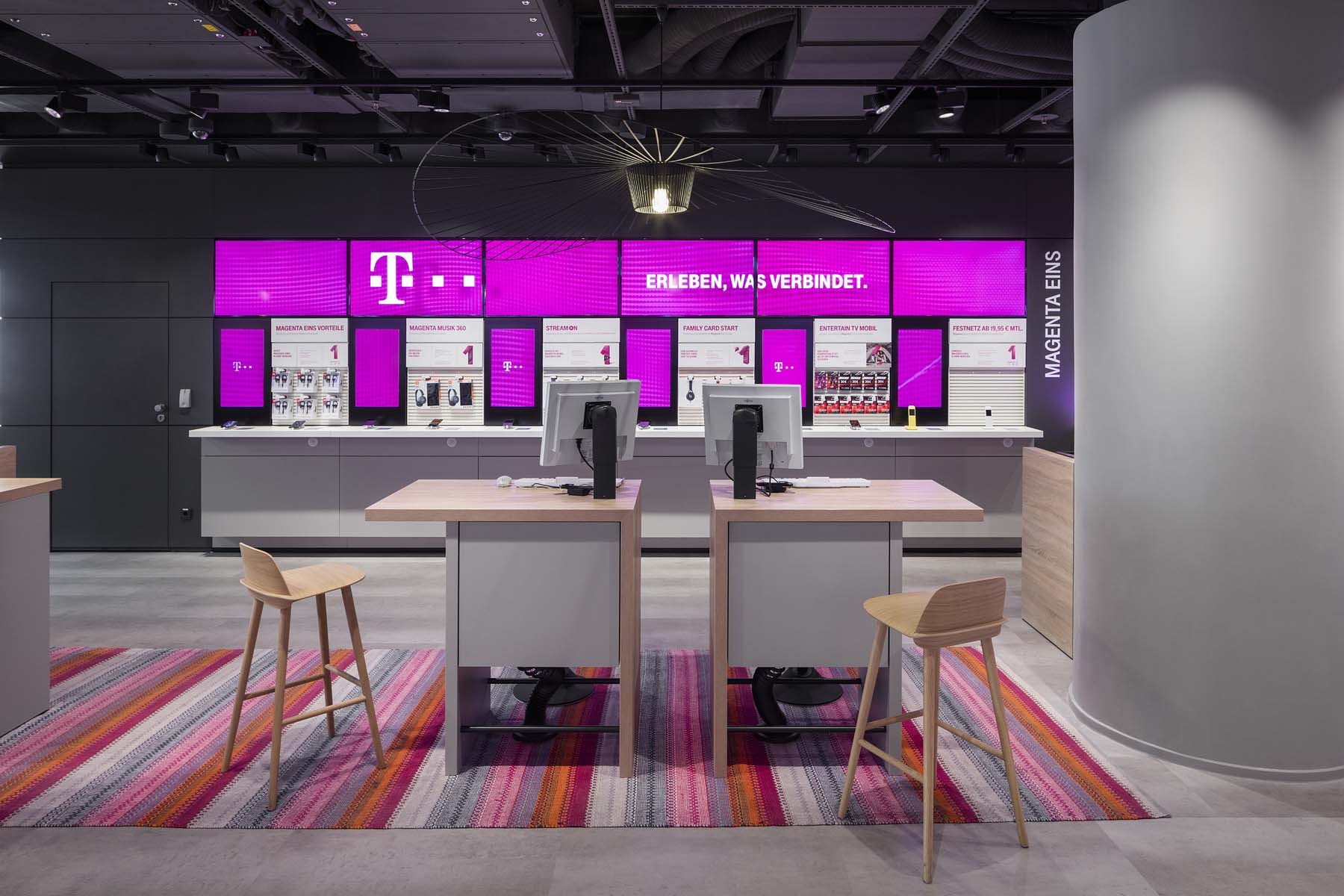 Telekom Flagshipstore München   Telekom Flagshipstore München    Architekturfotografie Jens Kirchner
