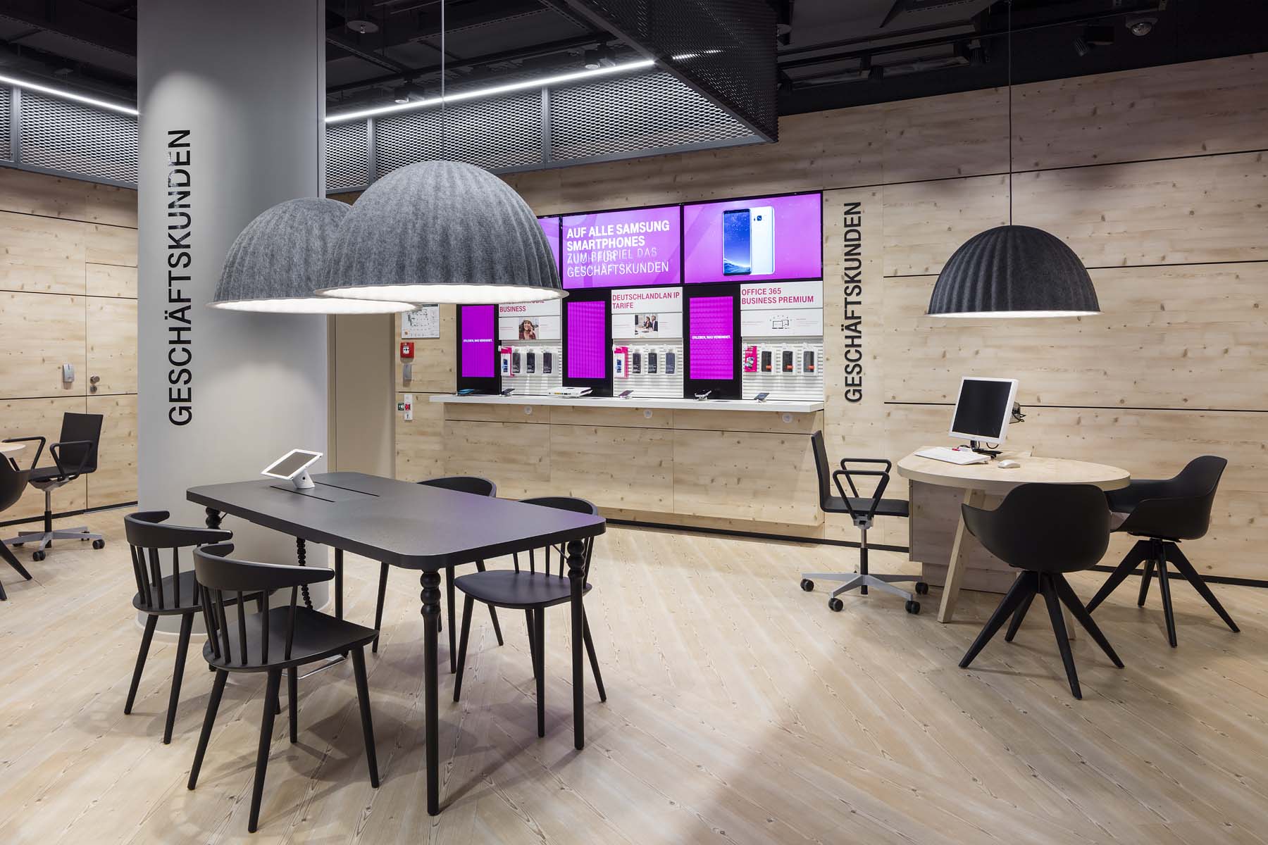 Telekom Flagshipstore München   Telekom Flagshipstore München    Architekturfotografie Jens Kirchner