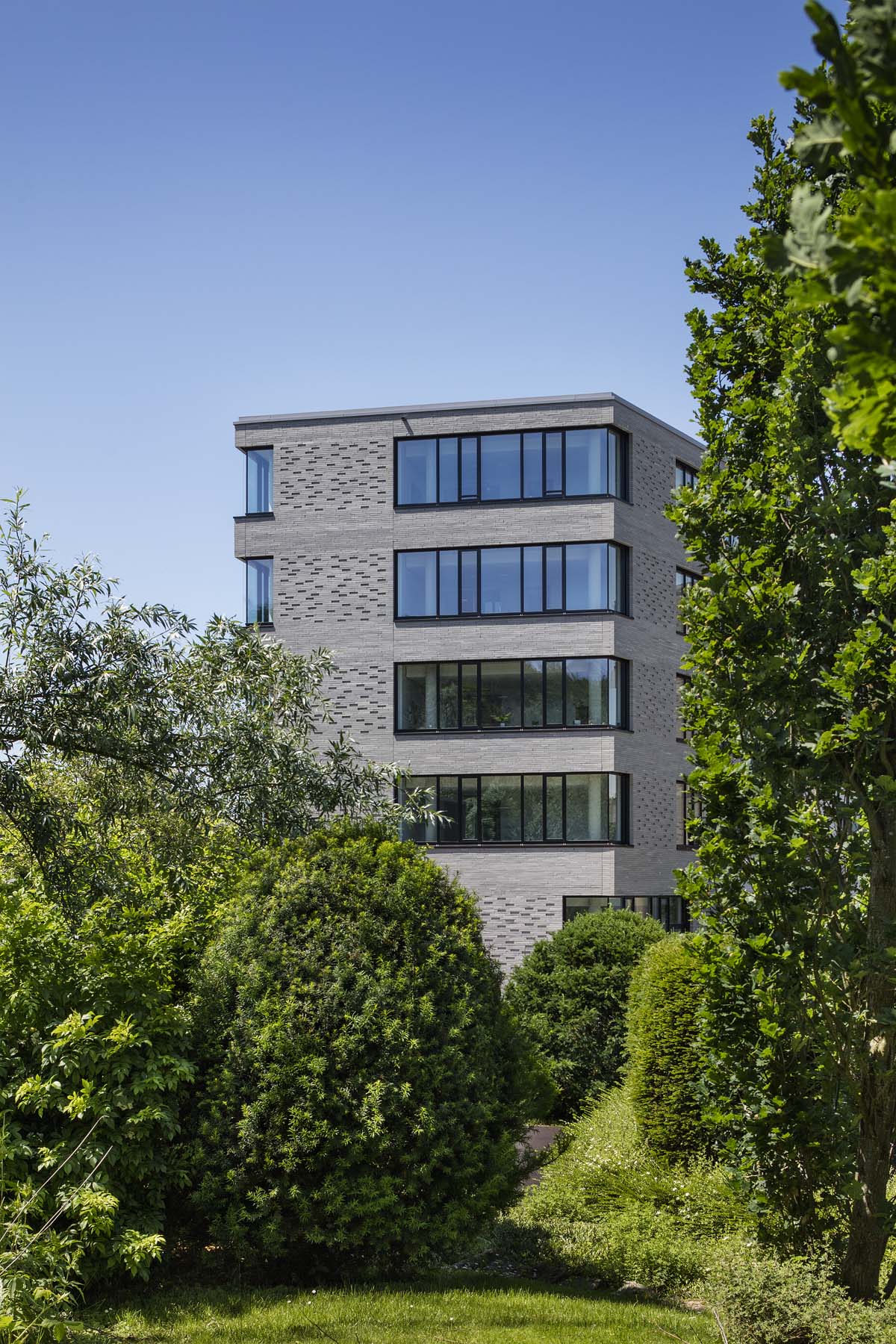 Bürogebäude PVS Mülheim Kovacs Architekten Rückansicht   Architekturfotografie Jens Kirchner