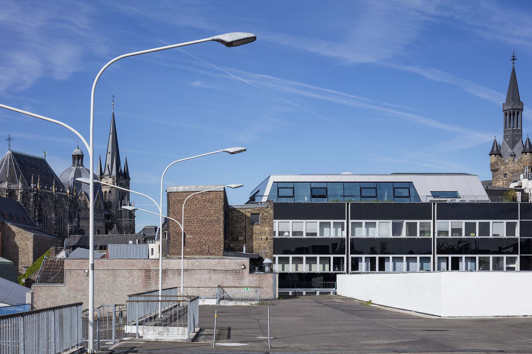 Möbelhaus Mathes Aachen Cross Architekten Penthouse Ansicht Architekturfotografie Jens Kirchner