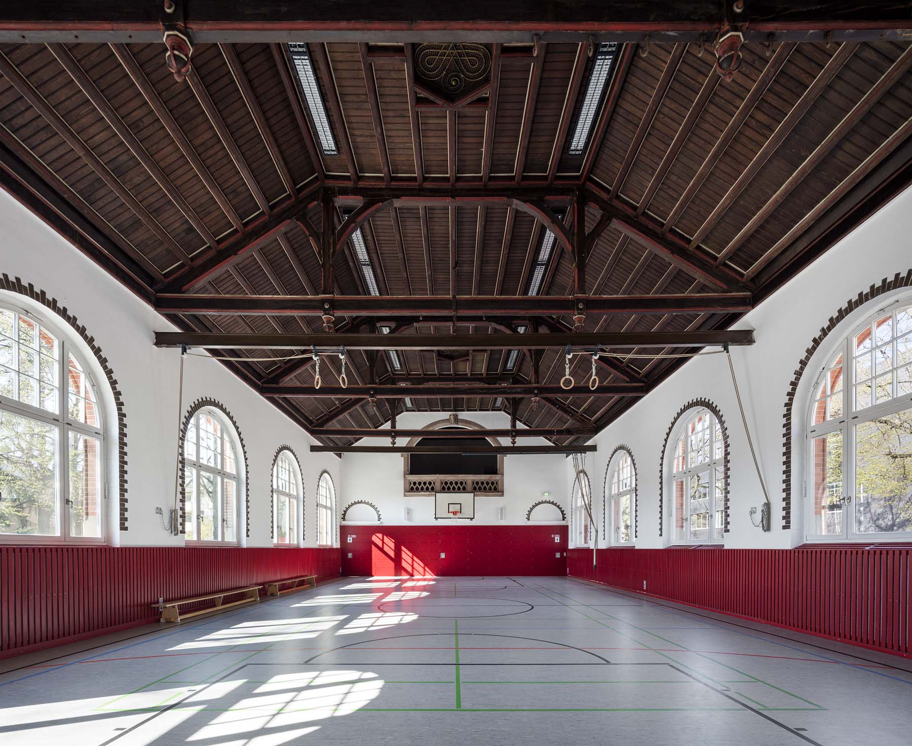 Marie Kahle Schule  Bonn Hahn und Helten Architektur Sporthalle Architekturfotografie Jens Kirchner