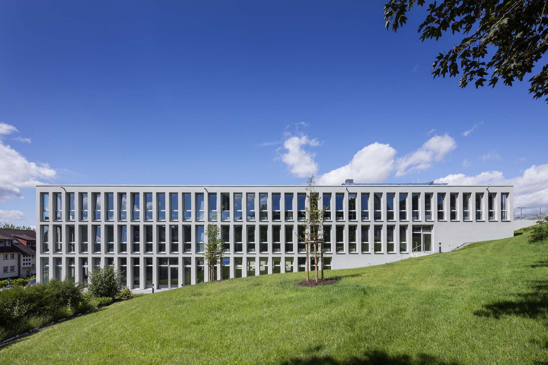 Bürgerdorf Waldbröl Archwerk       Gesamtansicht  Foyer Architekturfotografie Jens Kirchner
