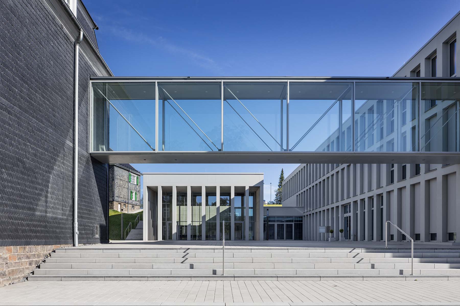 Bürgerdorf Waldbröl Archwerk       Brücke Platz Architekturfotografie Jens Kirchner