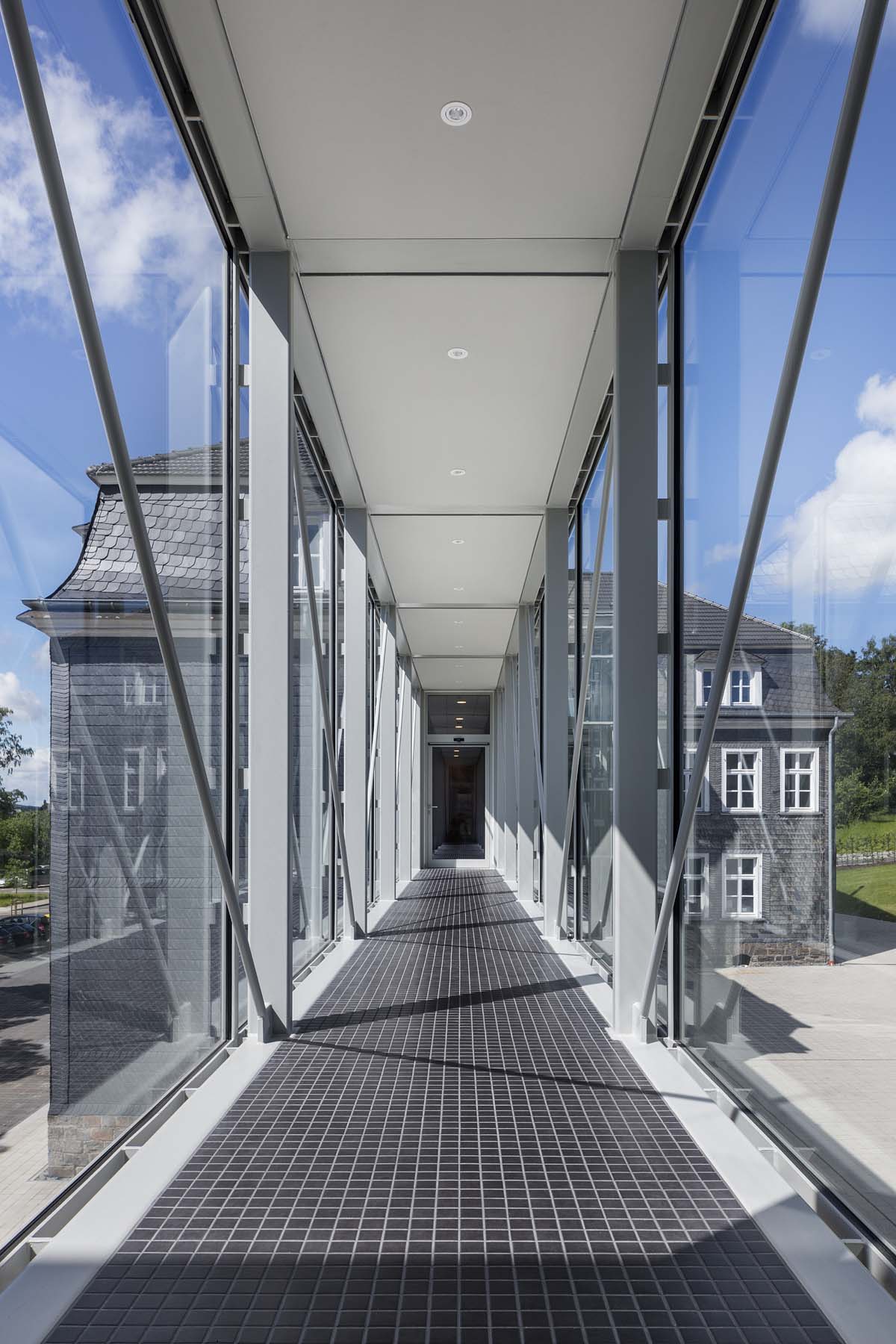 Bürgerdorf Waldbröl Archwerk       Brücke  Architekturfotografie Jens Kirchner
