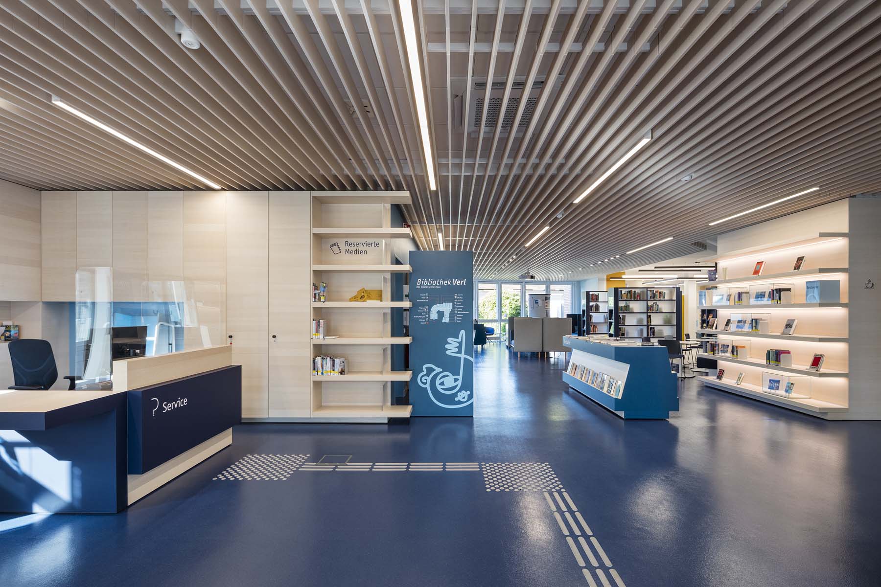 Bibliothek Verl UKW Innenarchitekten       	 Architekturfotografie Jens Kirchner