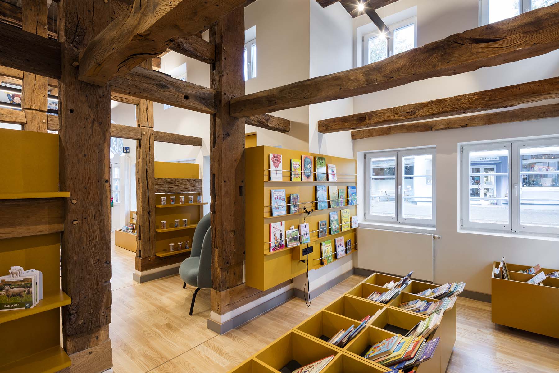 Bibliothek Verl UKW Innenarchitekten       	 Architekturfotografie Jens Kirchner