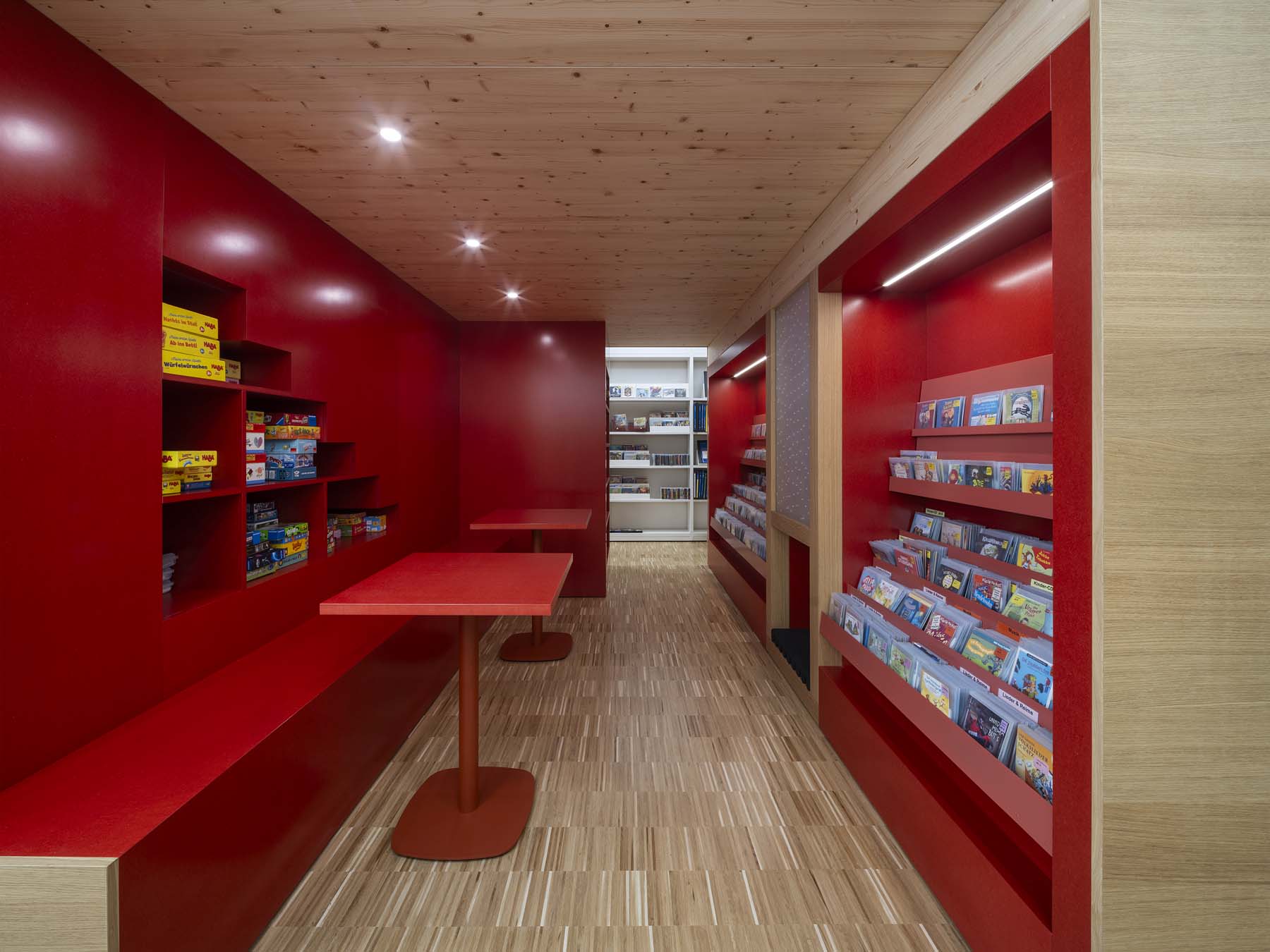 Bibliothek Bürgeramt Brühl   JSWD Architekten UKW Innenarchitekten   ArchitekturFotografie Jens Kirchner