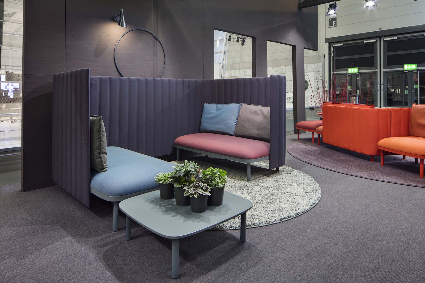 Ophelis Messestand Messe Orgatec Köln Produkt Möbel