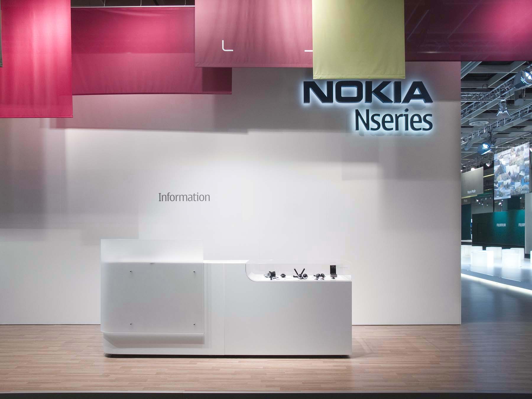 Nokia Messestand Photokina Köln Präsentation Theke
