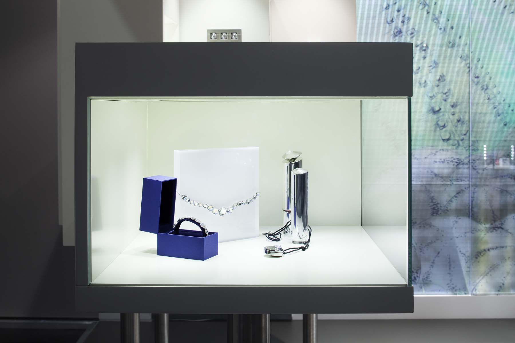 Swareflex Messestand Interzum Köln Vitrine Produkt