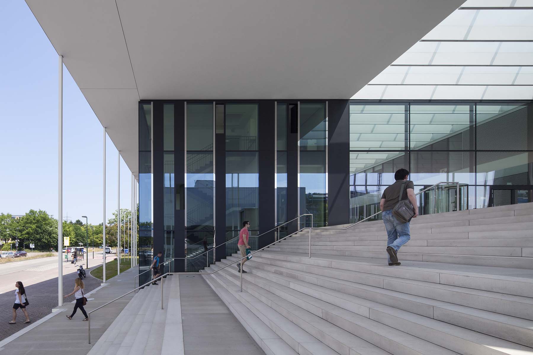 SSC UNI Düsseldorf kadawittfeldarchitektur  Architekturfotografie Jens Kirchner