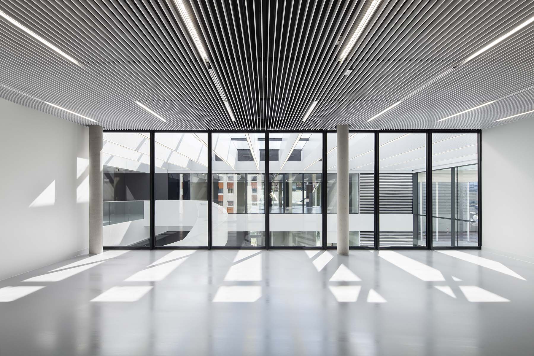 SSC UNI Düsseldorf kadawittfeldarchitektur  Architekturfotografie Jens Kirchner