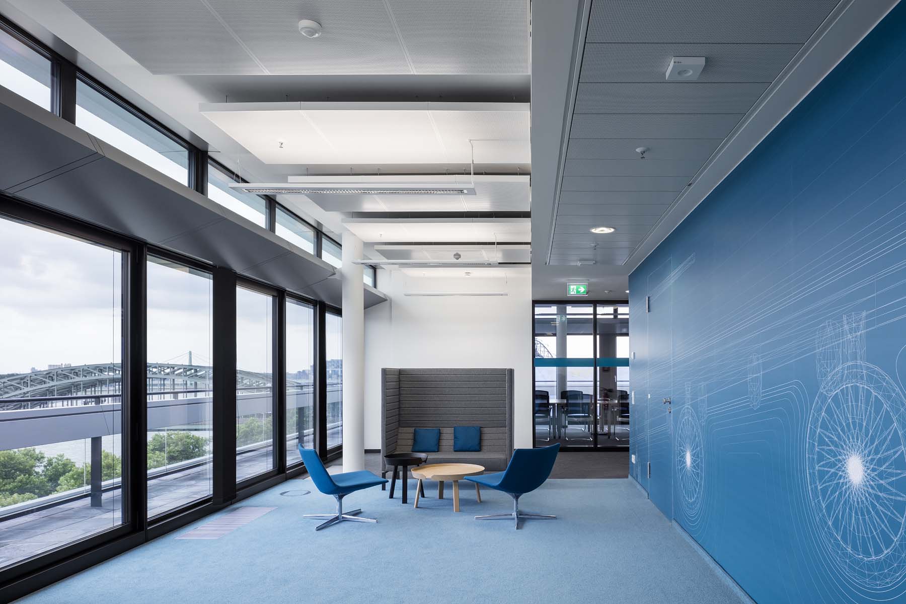 Neue Direktion EASA Köln kadawittfeldarchitektur  Architekturfotografie Jens Kirchner