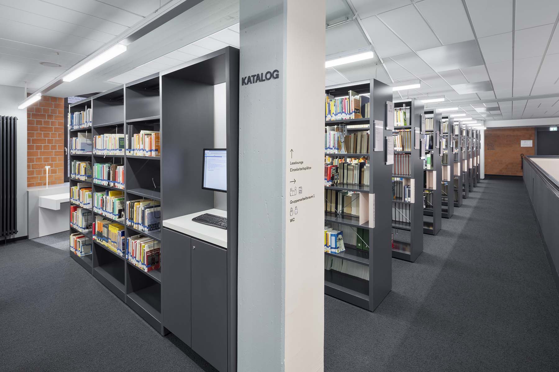 Bibliothek Emden  UKW Innenarchitekten     Architekturfotografie Jens Kirchner