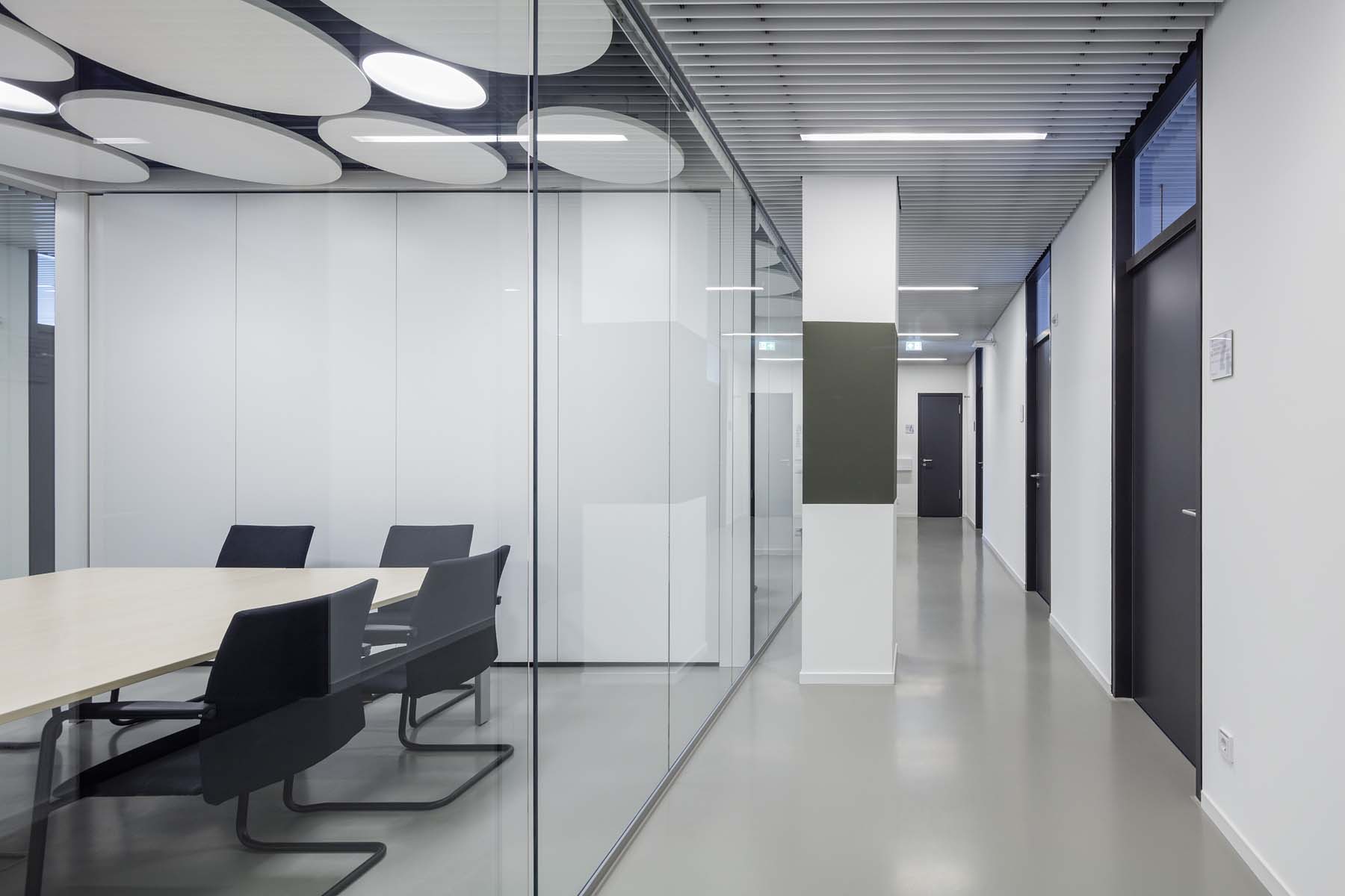 Sporthochschule Köln kadawittfeldarchitektur Besprechung Flur Architekturfotografie Jens Kirchner