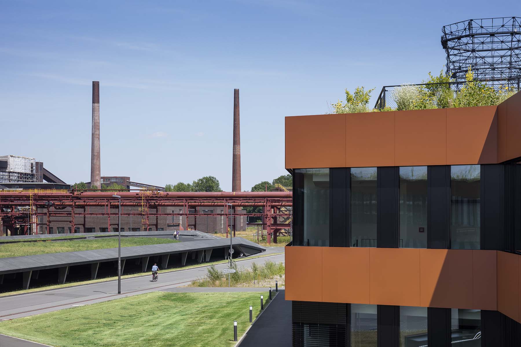 Parkhaus RAG Zeche Zollverein Kadawittfeldarchitektur Park Zeche Zollverein RAG  Architekturfotografie Jens Kirchner