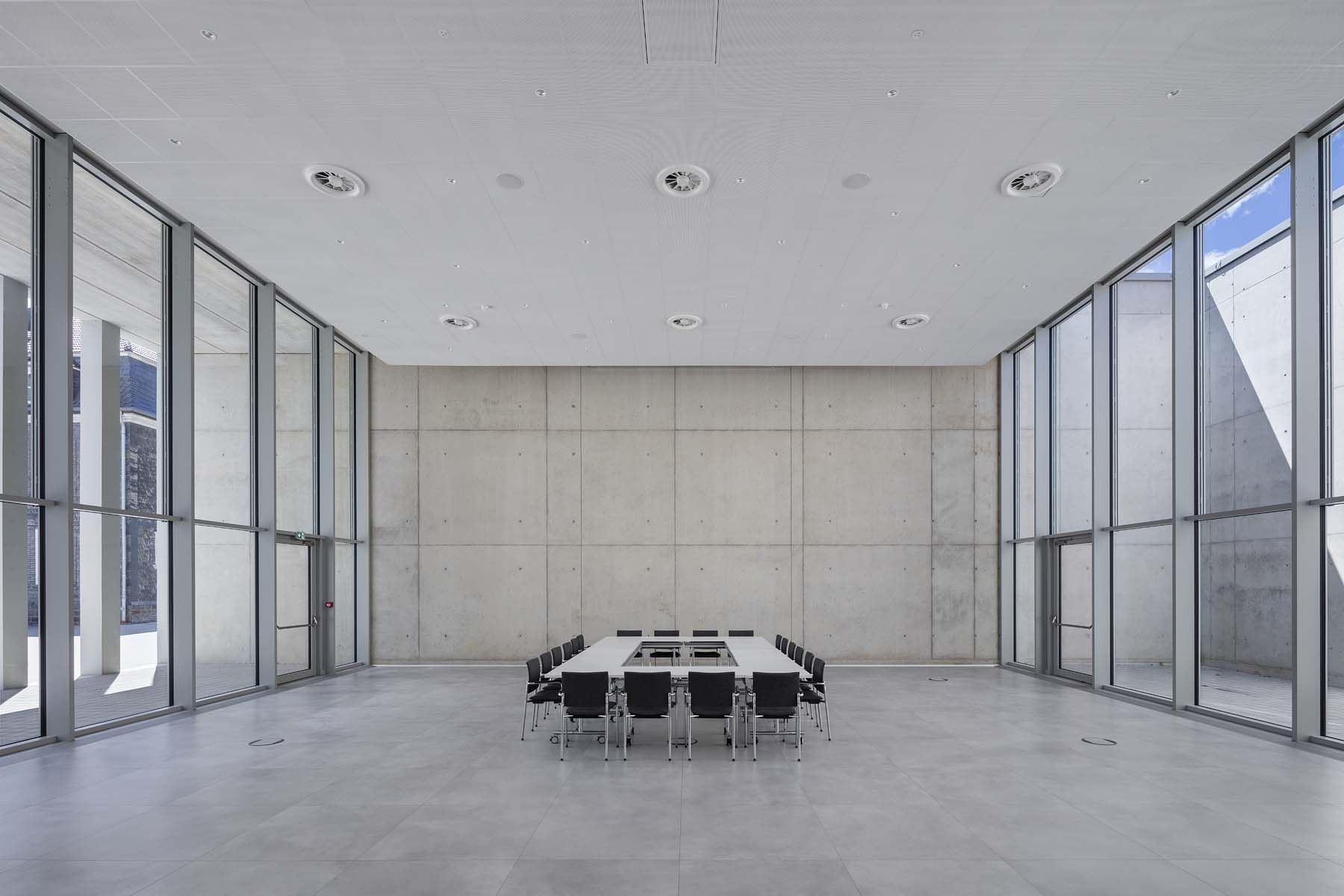 Bürgerdorf Waldbröl Archwerk       Saal   Architekturfotografie Jens Kirchner