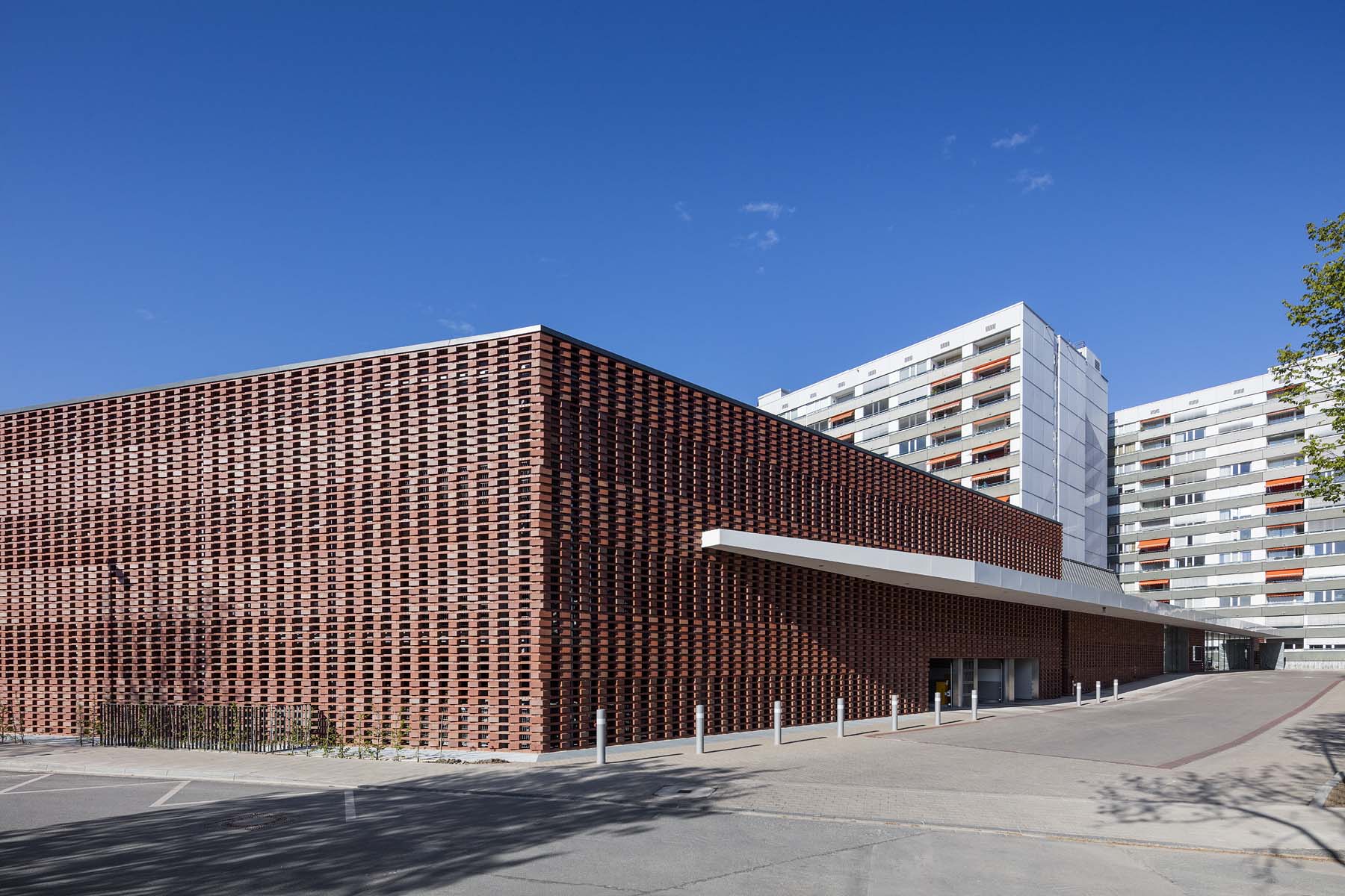 Parkhaus Düsseldorf Planbar Architekten       	 Architekturfotografie Jens Kirchner
