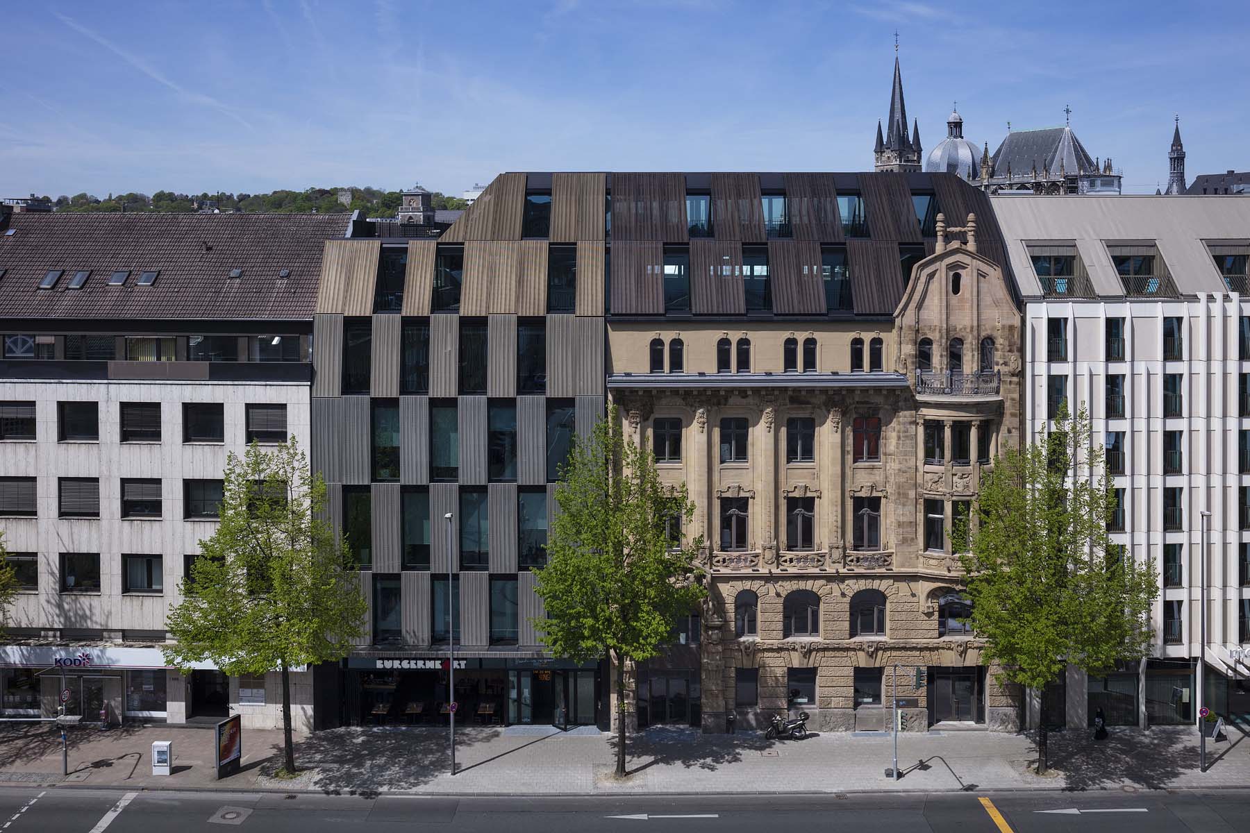 Bankhaus Aachen  Kadawittfeldarchitektur     	 	 Architekturfotografie Jens Kirchner
